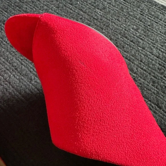 Journee Collection Women's Red Slide Sandals- Size 7 1/2 - Picture 10 of 10